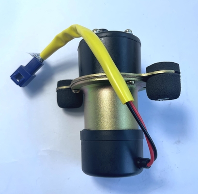Partes de camiões Bomba de combustível elétrica 15100-77300 UC-V6B