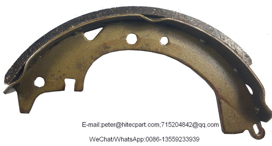 A sapata de freio universal das peças sobresselentes do veículo ajustou 04495-14010/0449514010