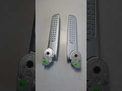 Pedais universais de pé para motocicletas/veículos elétricos